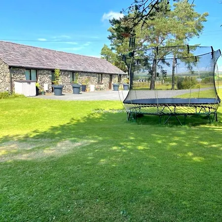 Lune Nestled Between District And Yorkshire Dales בקתה טיביי