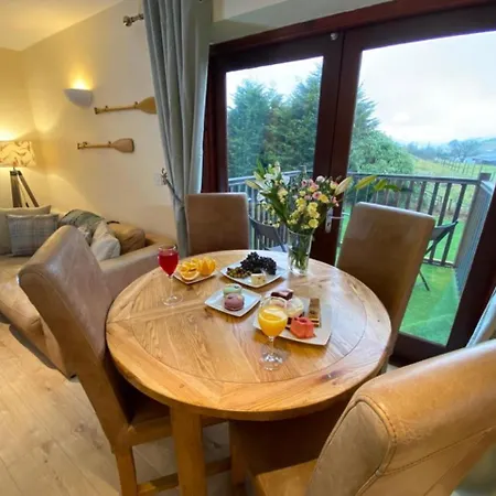 Chalet Lune Nestled Between District And Yorkshire Dales