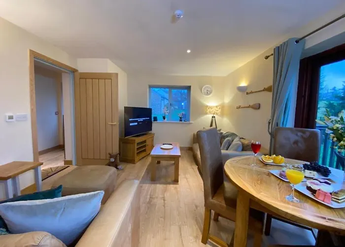 Lune Nestled Between District And Yorkshire Dales Tebay (Cumbria)