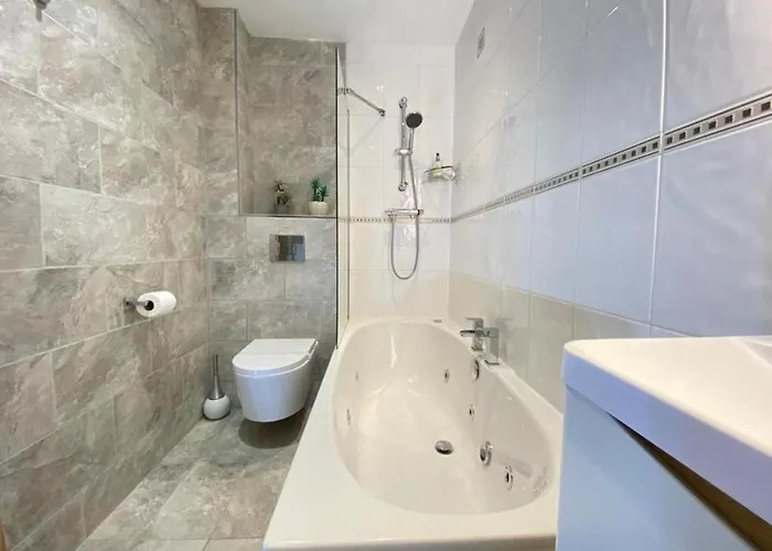 Chalé Lune Nestled Between District And Yorkshire Dales *