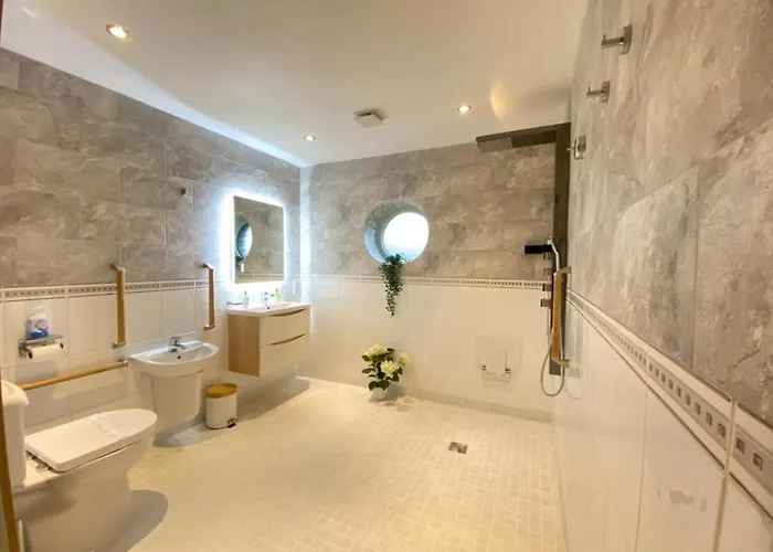 Lune Nestled Between District And Yorkshire Dales Tebay (Cumbria)