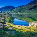 Lune Nestled Between District And Yorkshire Dales Tebay (Cumbria)